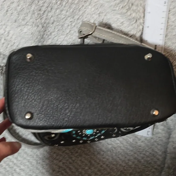 Backpack - Picture 6 of 6